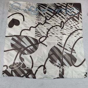 Clelia & Romy Gray and White Graphic Scarf